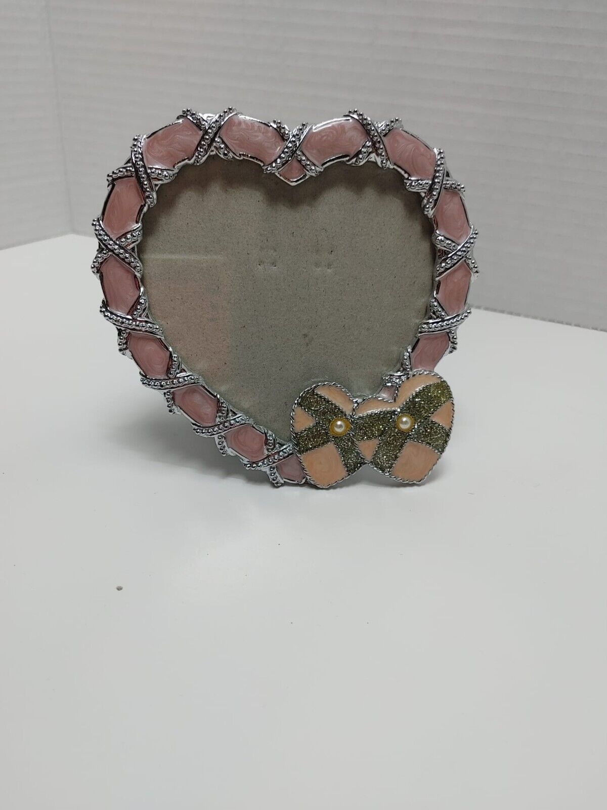 METAL Picture Frame Pink and Silver Pearl Finish with Hearts photo frame 2.5x3.5