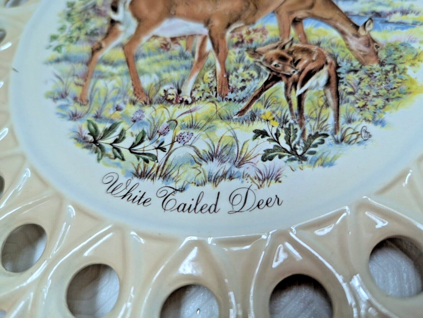 Set of 2 Porcelain Decorative Deers Plate Home Wall Decor Ceramic Collectible