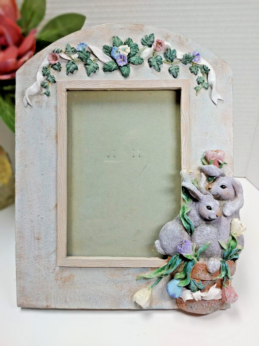 Easter Spring Bunny And Daisies 3D Resin Picture Frame 4x6 "