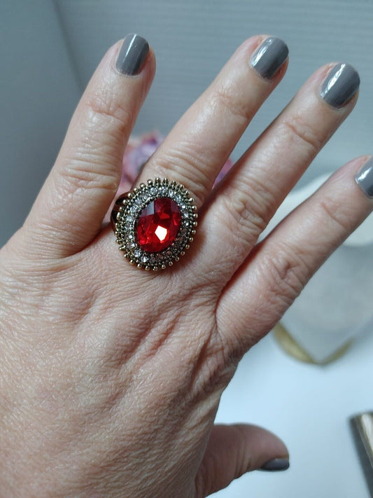 RED Crystal Ring -Retro Vintage Ellipse Women Ethnic Antique Gold Color Jewelry