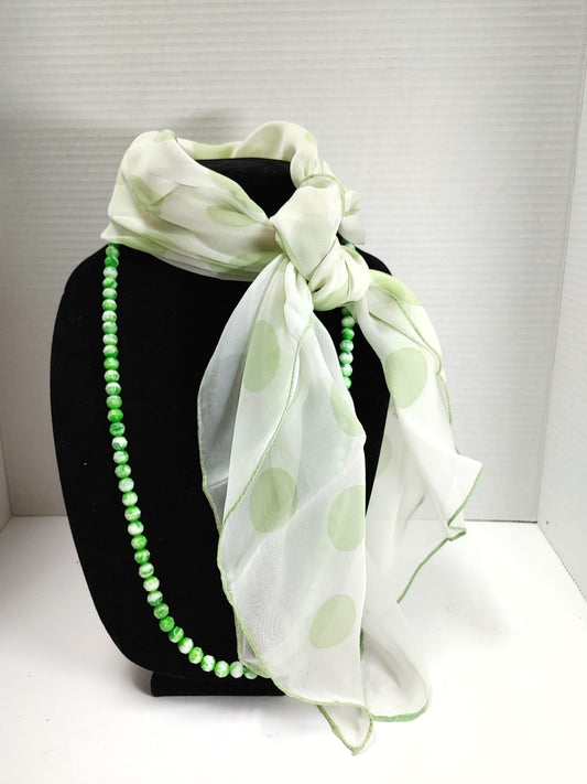 Silk Scarf & green stone Necklace - Lot / Gift for Mom